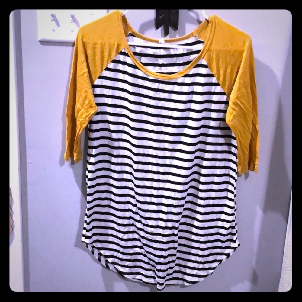 Pink blush 3/4 sleeve maternity shirt